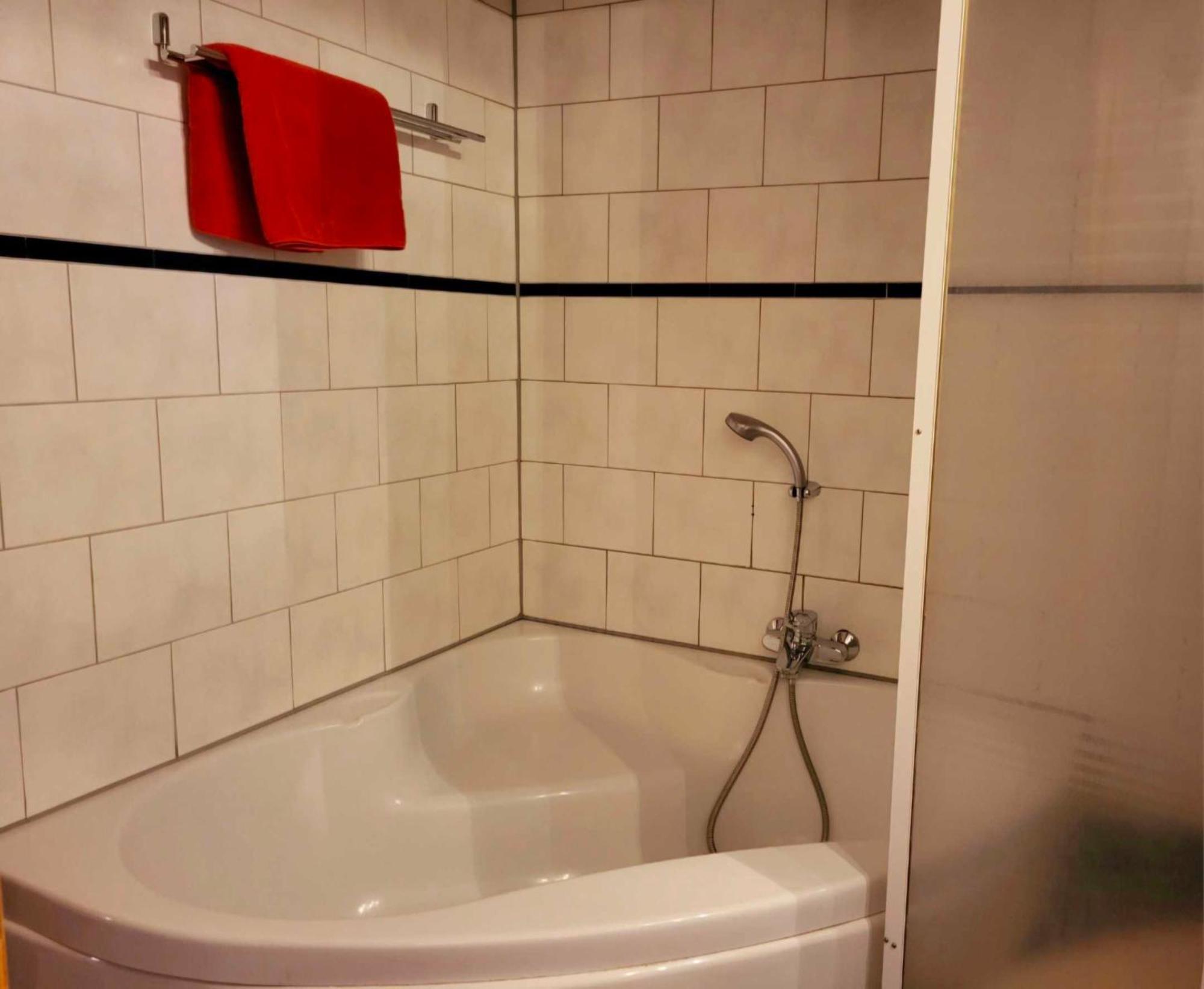 Apartments Saba & Jona Uetendorf Екстер'єр фото